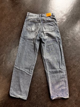 Tolle Girls Jeans Weekday W26 L32 RAIL