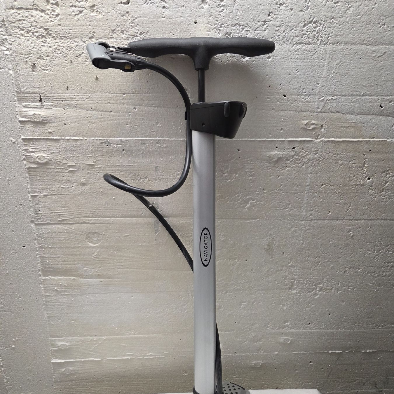 Pompe: Neue Navigator Standpumpe mit Digitalanzeige.. – Usato da Stans venduto da Ducati16