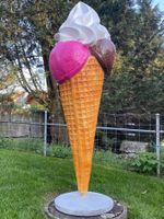Eistüten-Werbefigur – Blickfang für Ihre Eisdiele