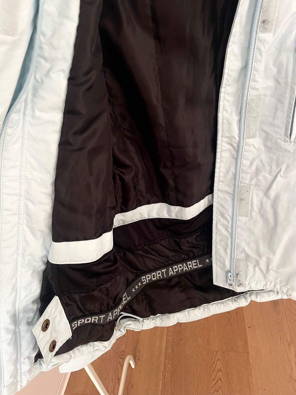 H&M Completi & Tailleur: Skianzug – Usato da Richterswil venduto da KAYLEIGH_77 2
