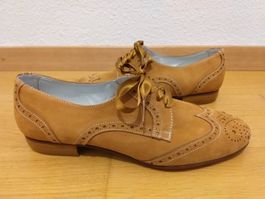 ANDREA CHENIER Chaussures / Schuhe "Style Richelieu" N° 38
