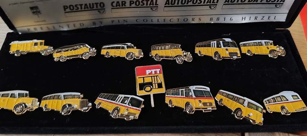 Plaquettes & Badges: Pins Postauto Oldtimer  – D'occasion à Biel/Bienne par shariluna 1