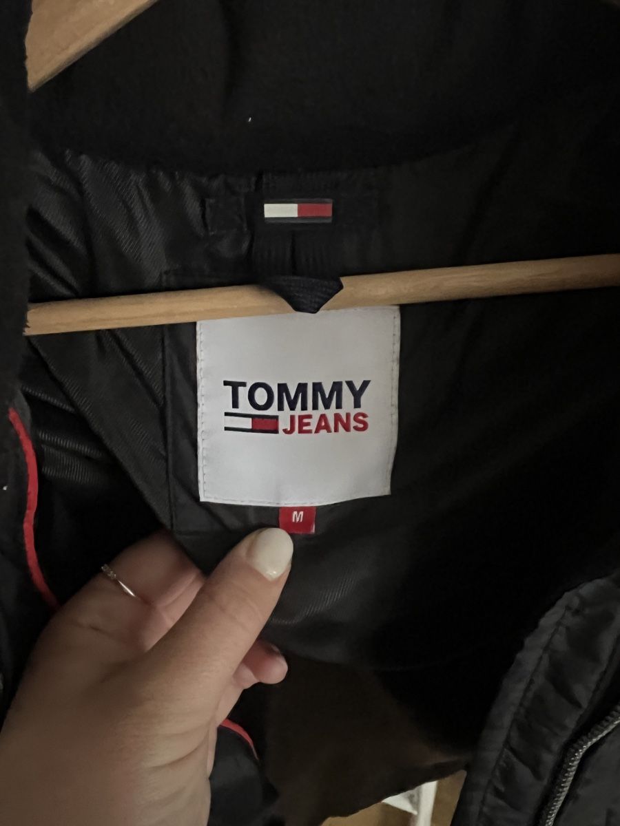 Tommy Hilfiger Giacche: Tommy Hilfiger Daunenjacke – Nuovo (secondo la descrizione) da Kehrsatz venduto da Yshania 2