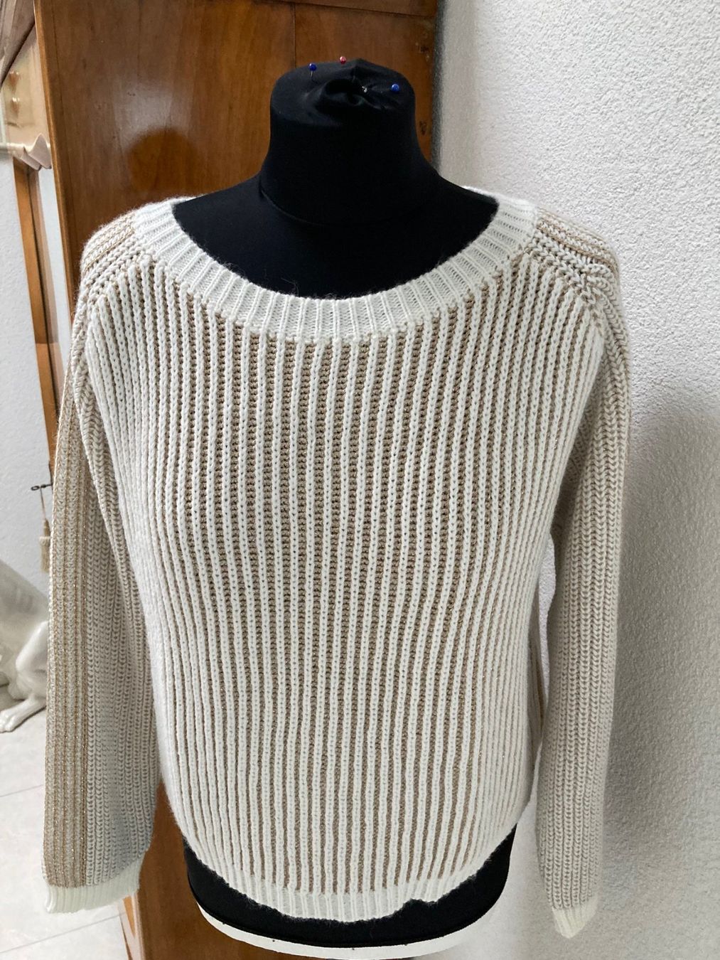 Pullover & Sweatshirts: Pullover, weiss/gold gestreift, Grösse S/M – Gebraucht aus Glattpark (Opfikon) von Pangie