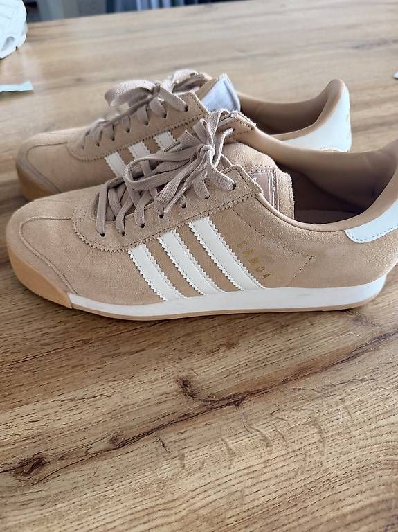 Adidas Herrenschuhe: Adidas Samoa Sneaker Damen beige – Gebraucht aus Baar von byt_6pt2