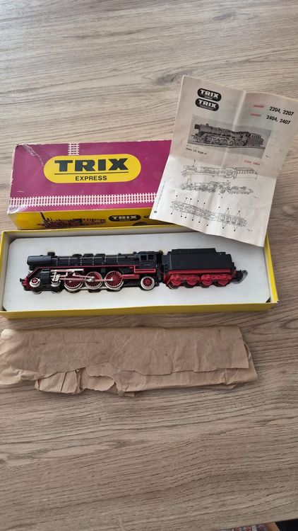 Trix Express 2204 Dampflok mit Tender Spur H0 DC in OVP (Gebraucht