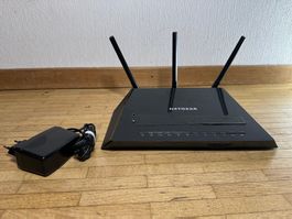 Routeur Netgear Nighthawk R7000 AC1900 + Kabel