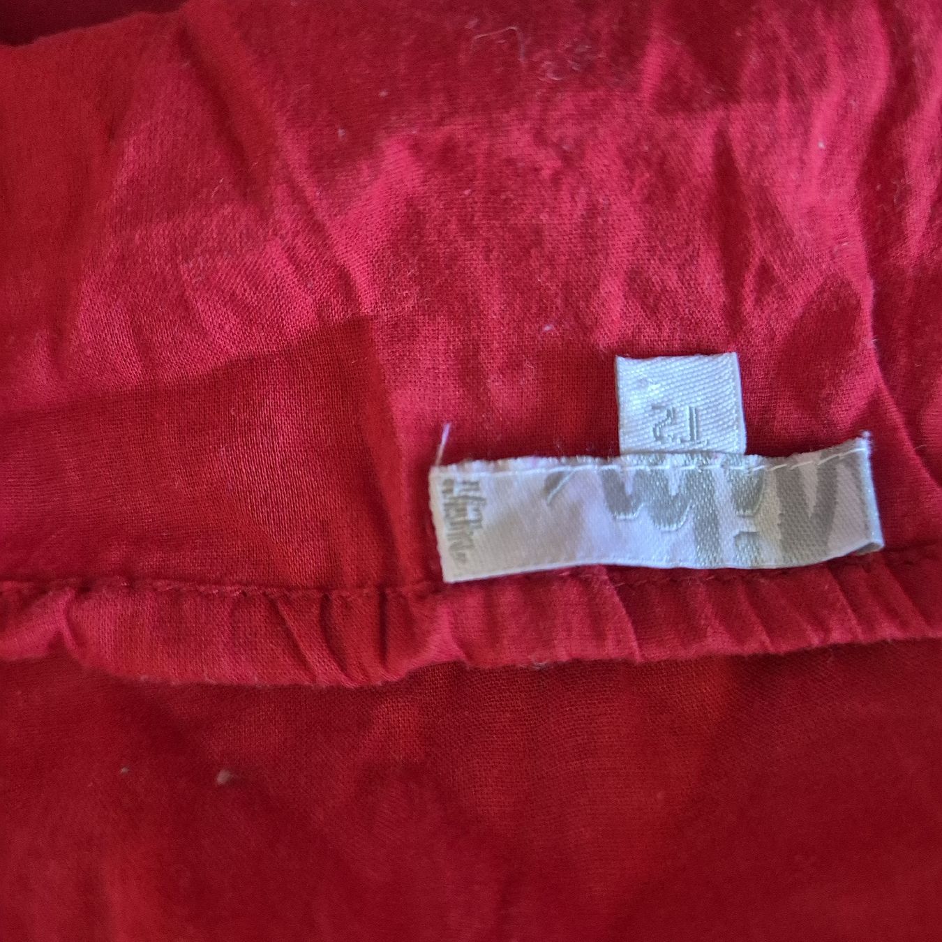 Top: top rouge  – Usato da Genthod venduto da Lenas9 4