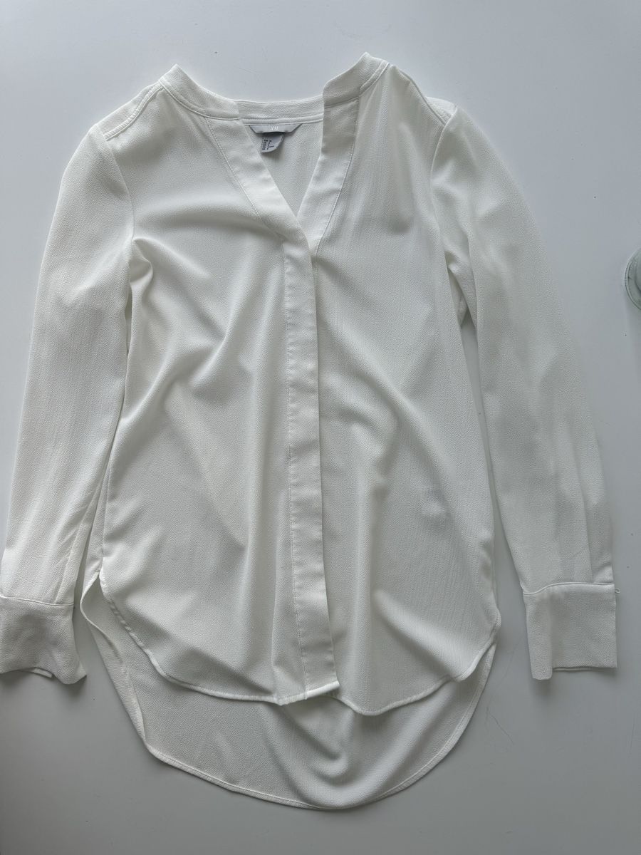 H&M Camicette: Elegant White Blouse, Size 38 – Nuovo (secondo la descrizione) da Zürich venduto da forestF4iry
