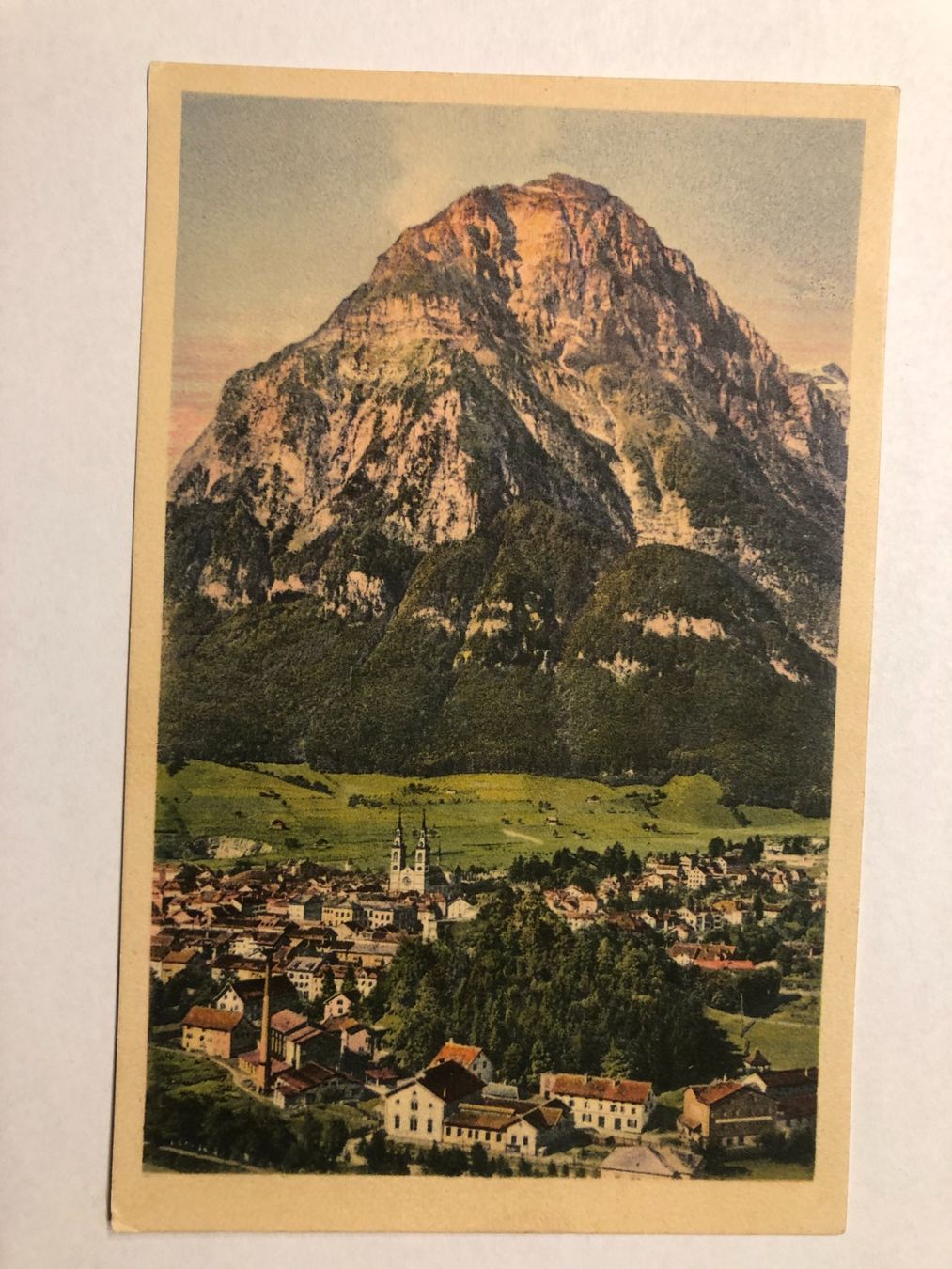 Cartoline postali: Ansichtskarte Glarus ?  Industrie im Vordergrund – Usato da Pfäffikon ZH venduto da Waltoversand