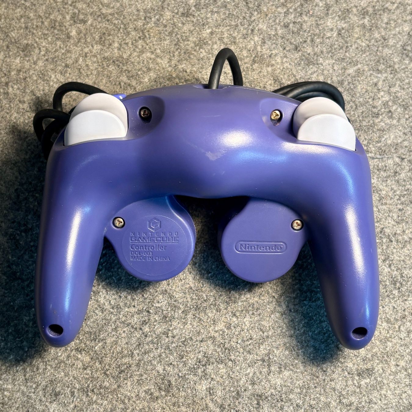 Nintendo Manettes: Gamecube Controller Original Violett – D'occasion à Mollis par GamingCorner 1
