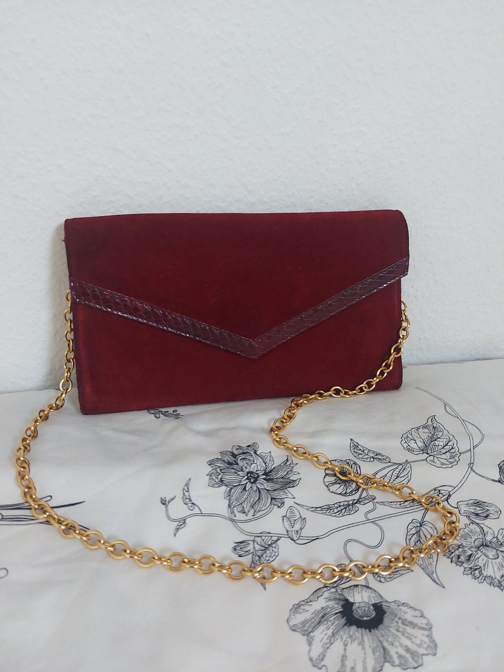 Borse da donna: Pochette vintage en daim – Usato da Lausanne venduto da Super-cerise