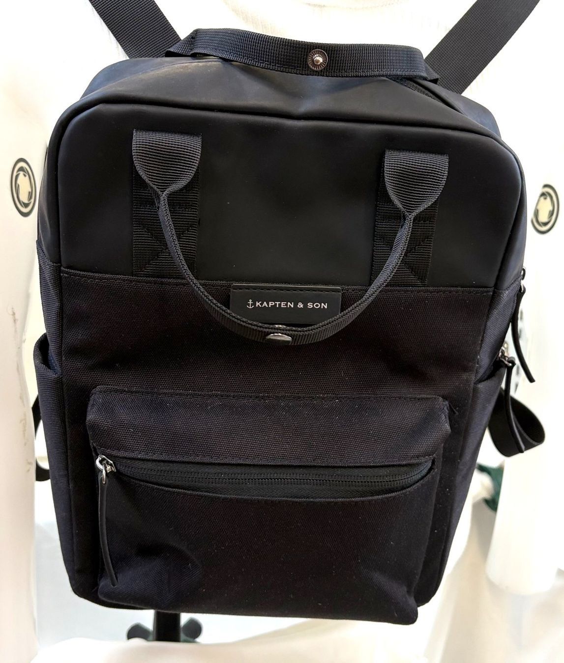 Kapten & Son Zaini: Kapten und Son Rucksack – Usato da Châbles FR venduto da vir_dm6z