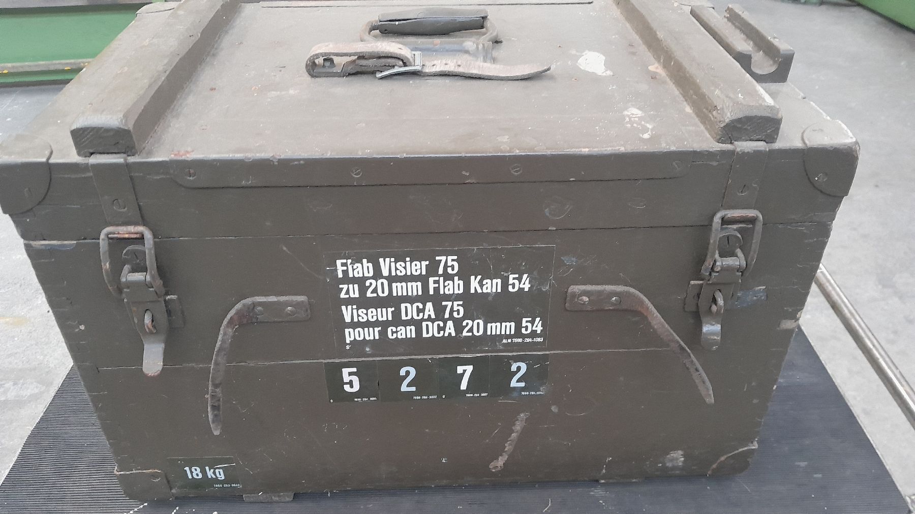 Schweizer Armee Binocoli: Armee, Visier Flab – Usato da Zofingen venduto da Lux6