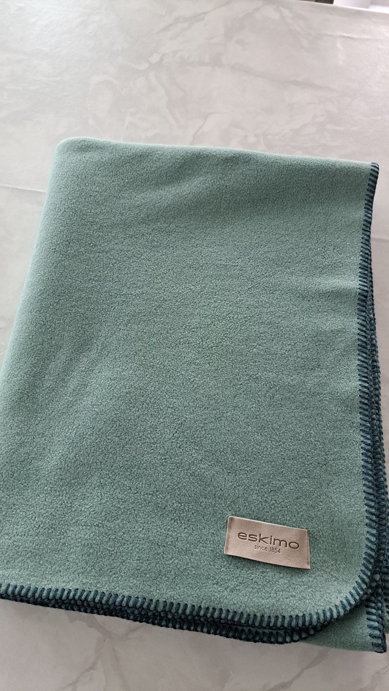 Coperte: Eskimo Edelvelours Decke / ungebraucht – Nuovo e nell'imballaggio originale da Elgg venduto da Semmerli 1