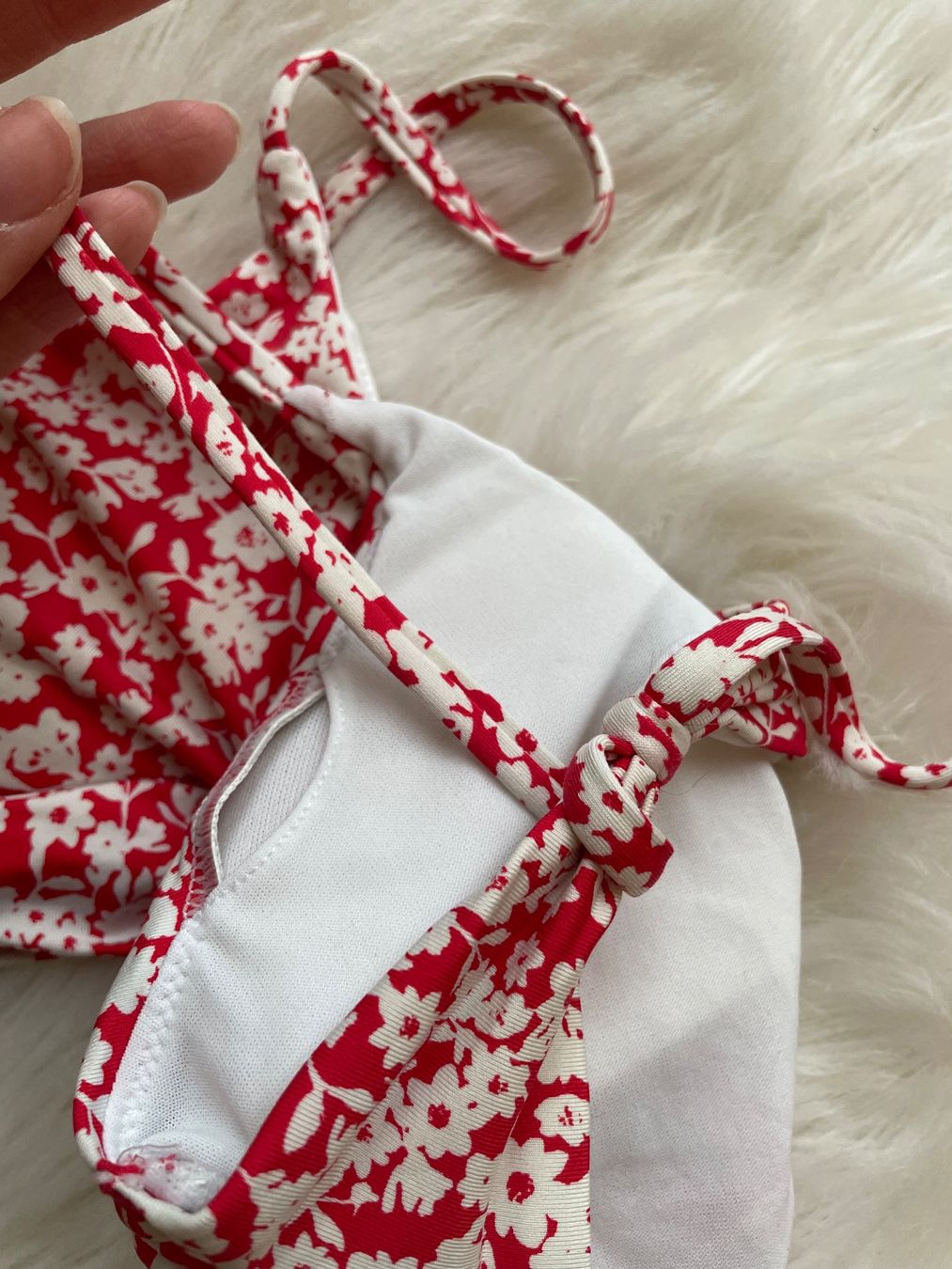 Costumi da bagno & Bikini: Roter Sommer Bikini mit Blumenmuster, Grösse S – Usato da Dübendorf venduto da ja-m 2
