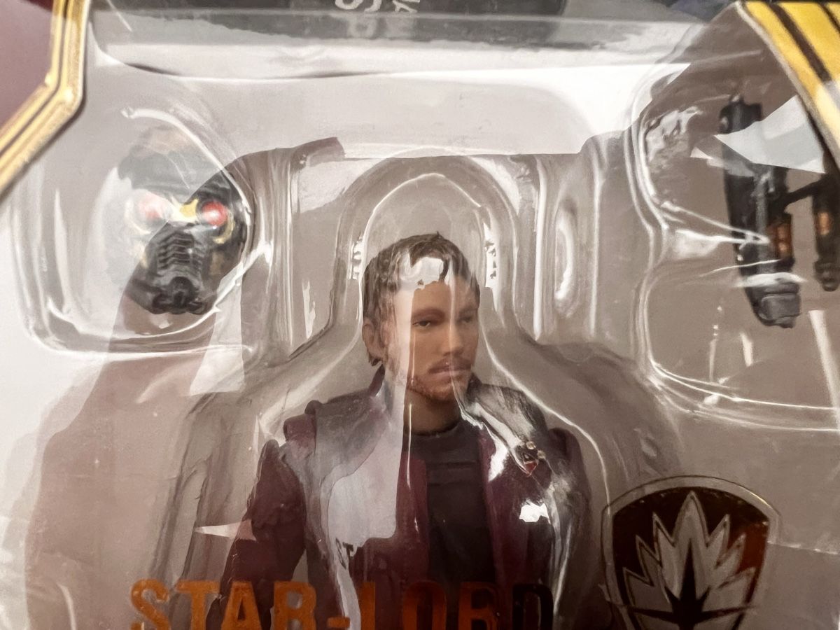 Marvel Statuette: Actionfigur Star-Lord Avengers mit Waffen + Helm  – Usato da Thalheim AG venduto da Kolibri1980 3