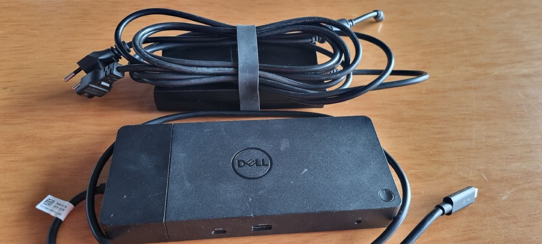 Dell Docking station: Dell WD19 Dockingstation – Usato da Sutz venduto da Thkunz