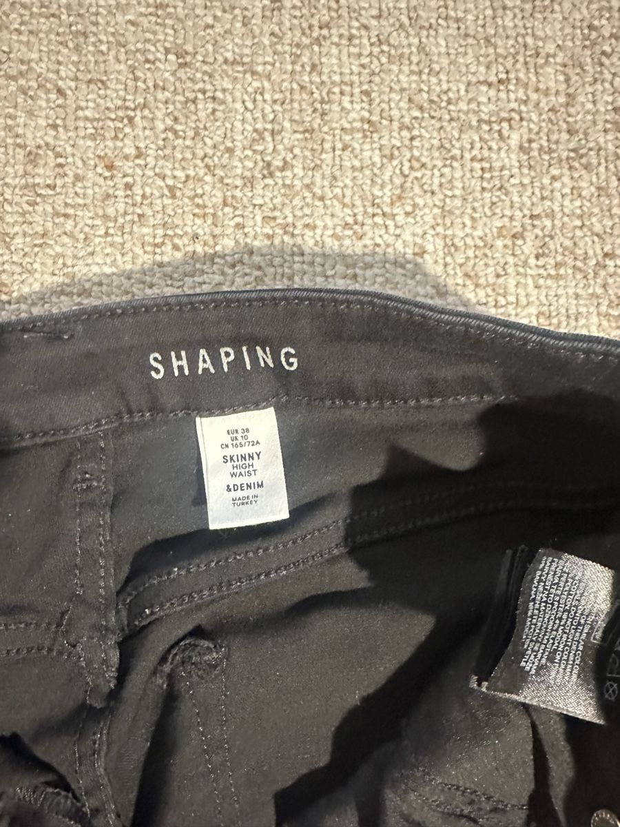 H&M Jeans: Shaping jeans von H&M Gr.38 – Usato da Zürich venduto da mbu_5f9r 1