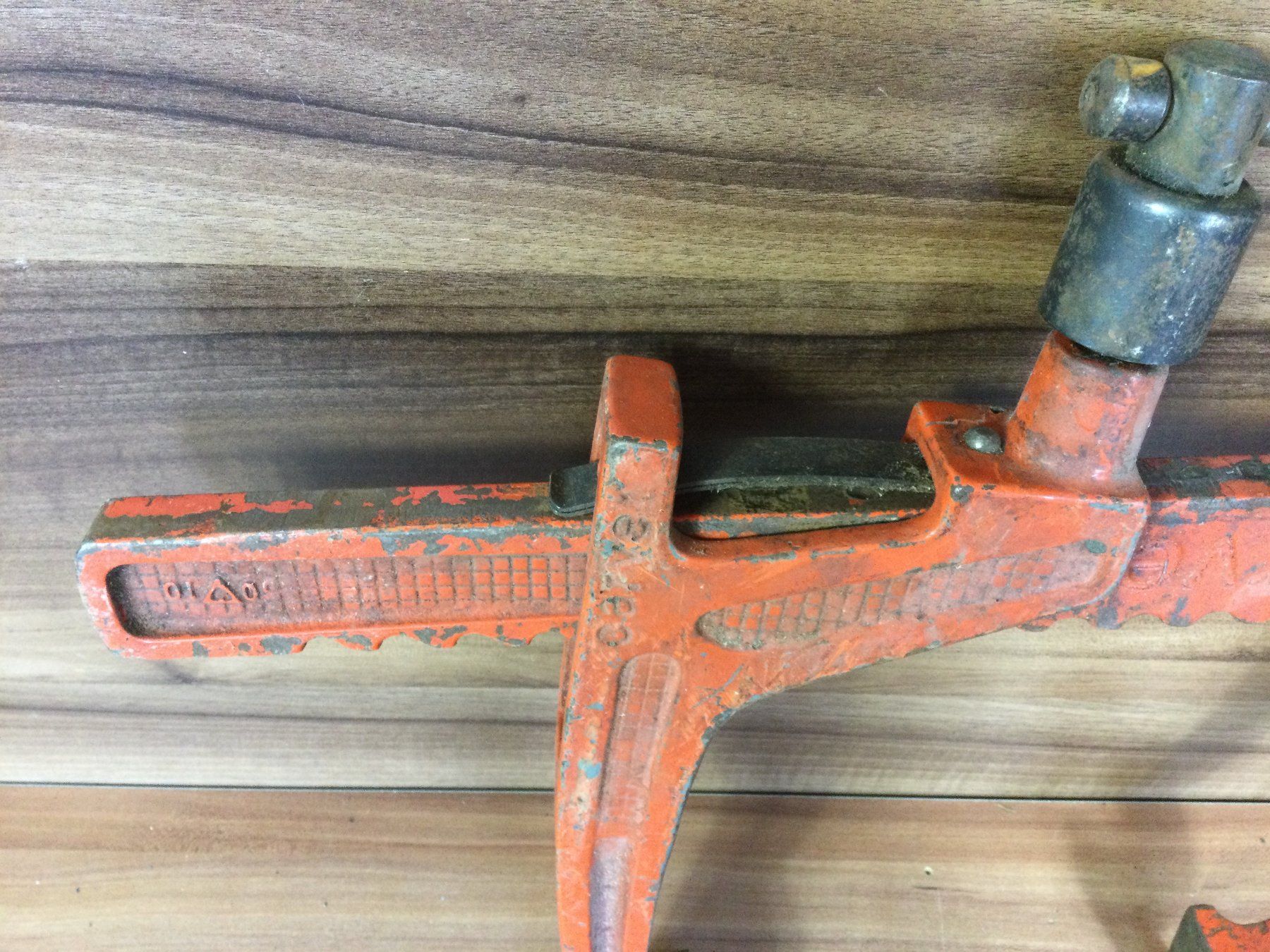 Werkzeuge: Gebrauchte Zahnstangen-Spanner Carver – Gebraucht aus Wangen SZ von kuriosum12 2