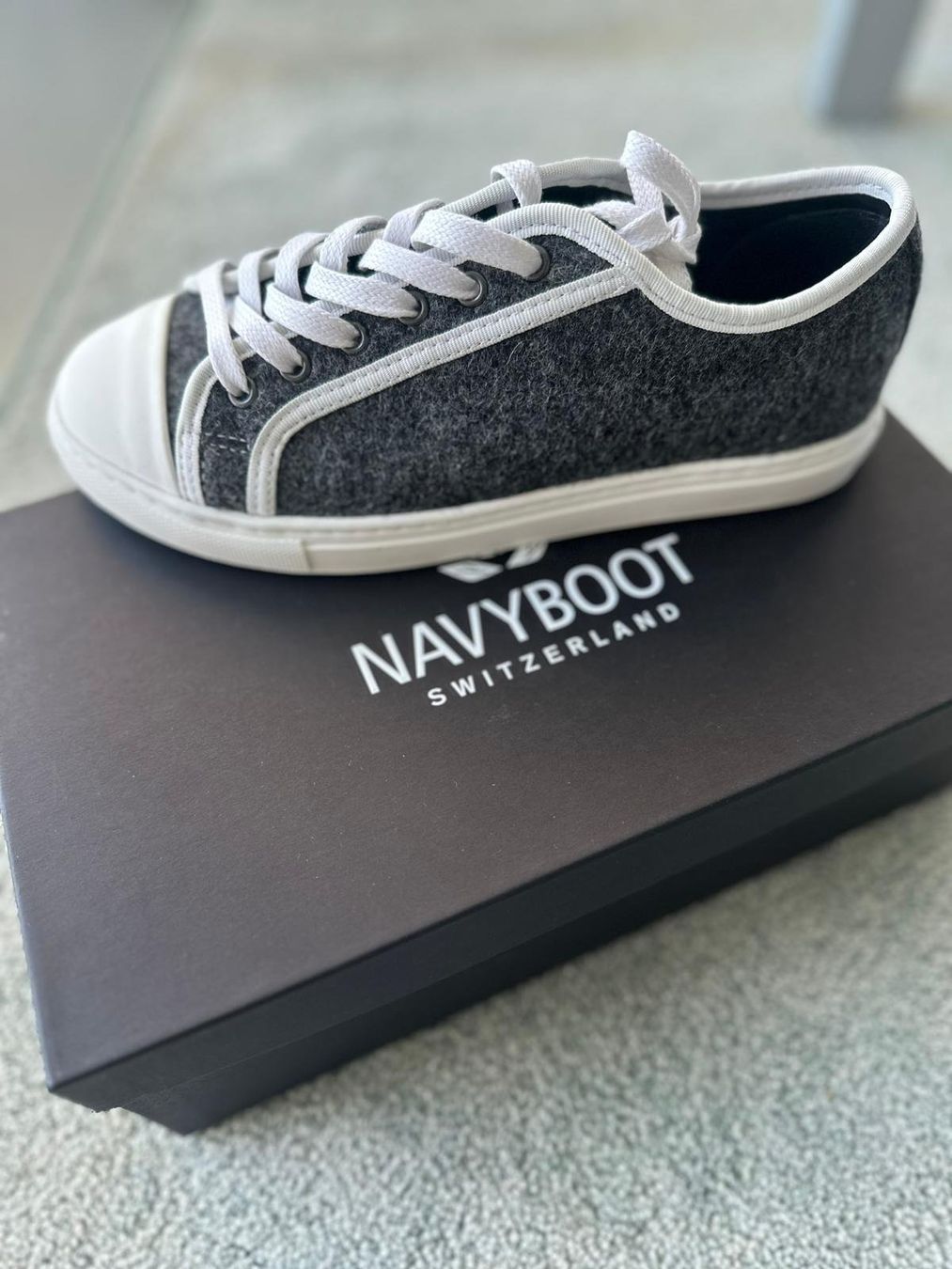 Navyboot Herrenschuhe: ***NAVYBOOT*** Sneaker Gr.36 – Neu und originalverpackt aus Bronschhofen von Xena37