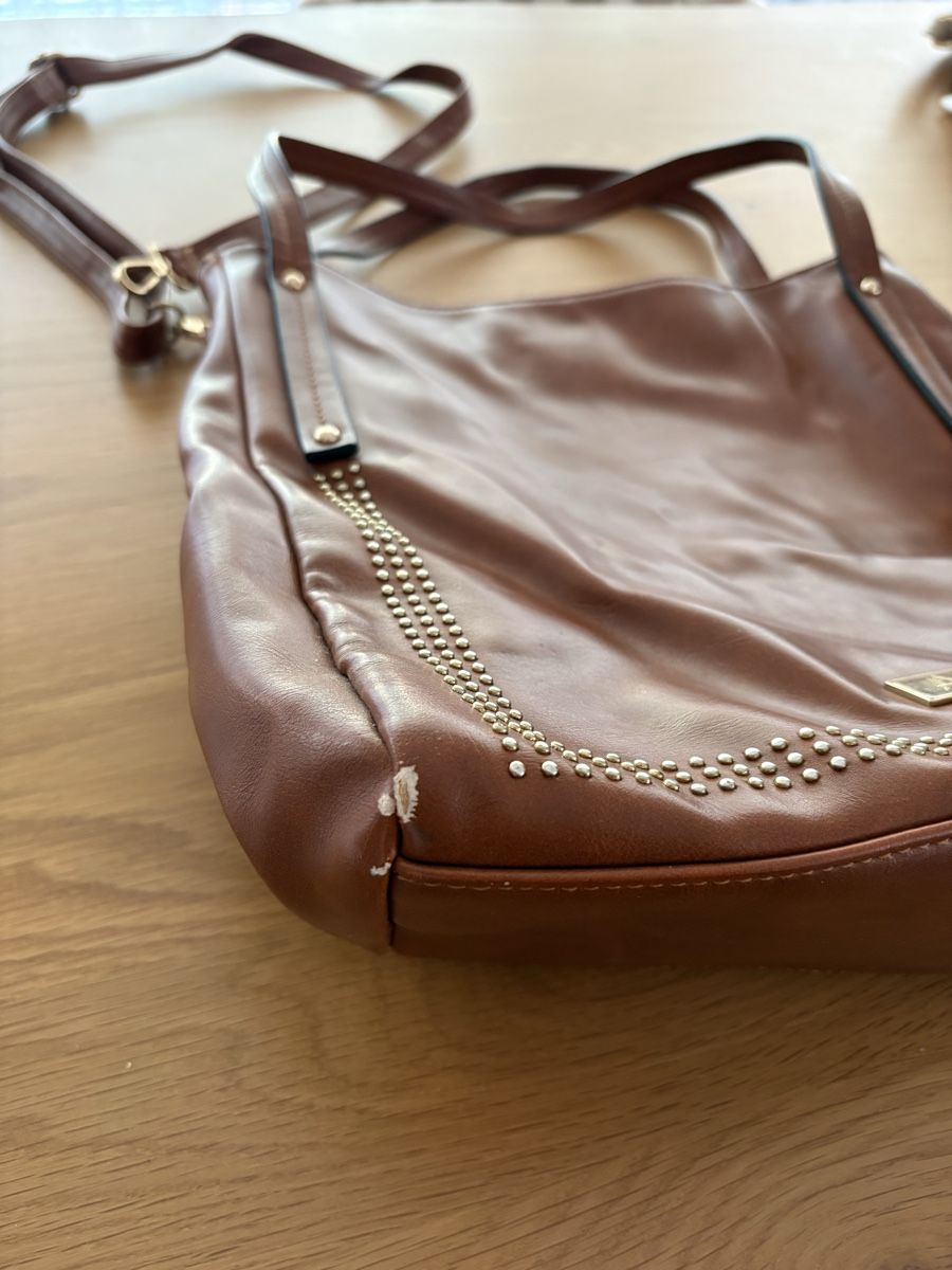 Taschen für Damen: Borsa a mano marrone con borchie – Gebraucht aus S. Antonino von LIKA91 2