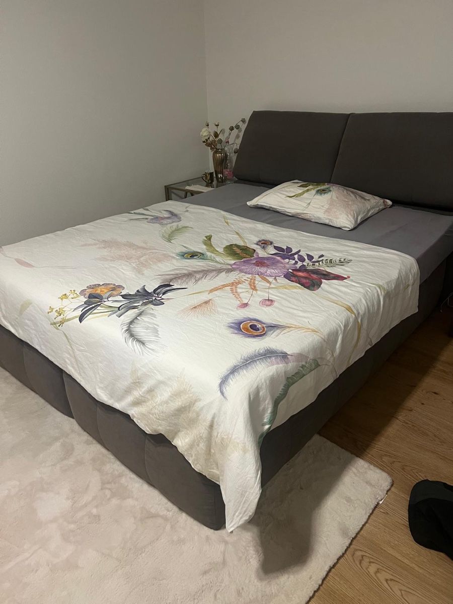 Letti: Boxspringbett Grösse 160x200cm – Usato da Ostermundigen venduto da Linda_1701