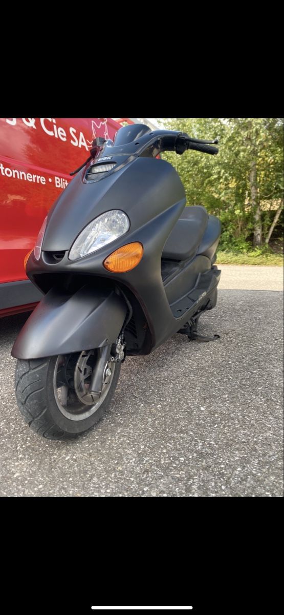 Yamaha Scooters: Yamaha, scooter 125cc mbk – Gebraucht aus Arconciel von Jocelin_ 1