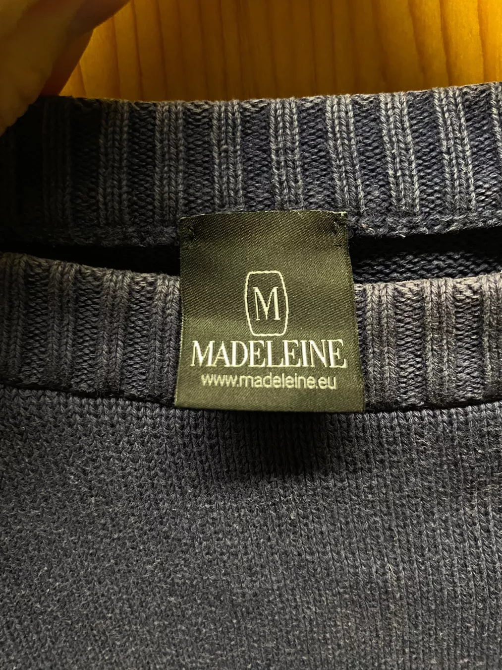 Madeleine Pullover & Sweatshirts: Pull Madeleine - taille 36 – Gebraucht aus Icogne von cen_h97r 1