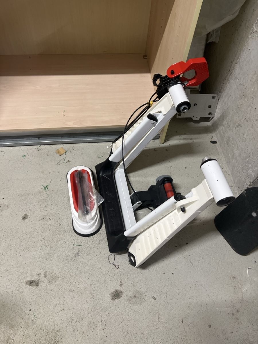 Hometrainer: Rollentrainer zu verkaufen  – Usato da Villnachern venduto da kim_rrs6