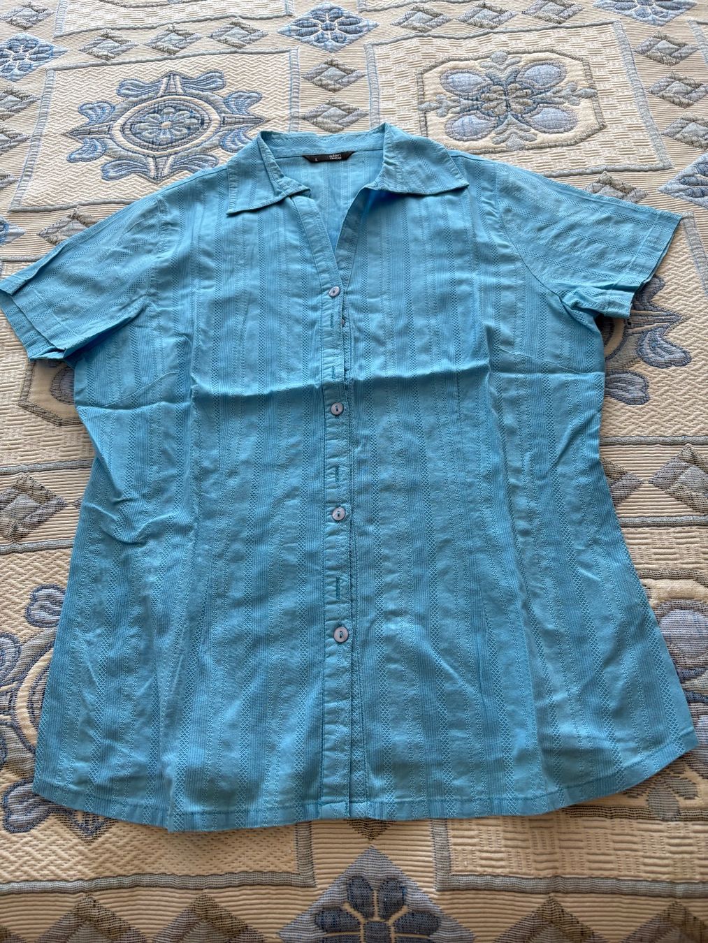 Lotti di vestiti: Damenhemd-hose-t-shirt – Usato da Zürich venduto da luc_2t2q 3