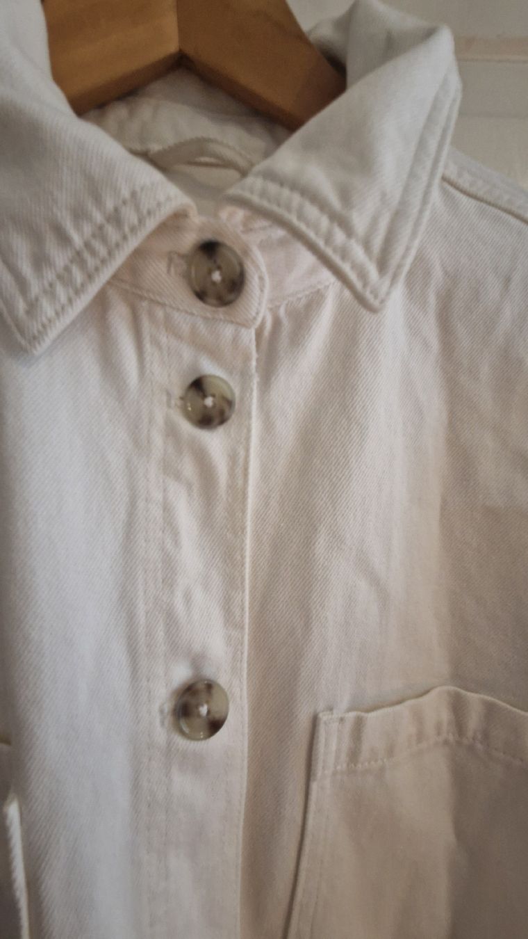 H&M Chemises: Giubbino di jeans – D'occasion à Zürich par lit_8d56 2
