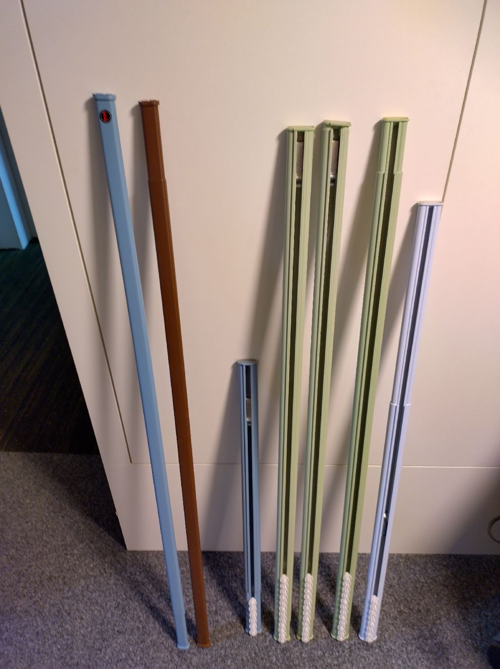 Spirella Altro per la casa: 7 Spirella Duschvorhangstangen RETRO – Nuovo e nell'imballaggio originale da Zug venduto da marc.attinger