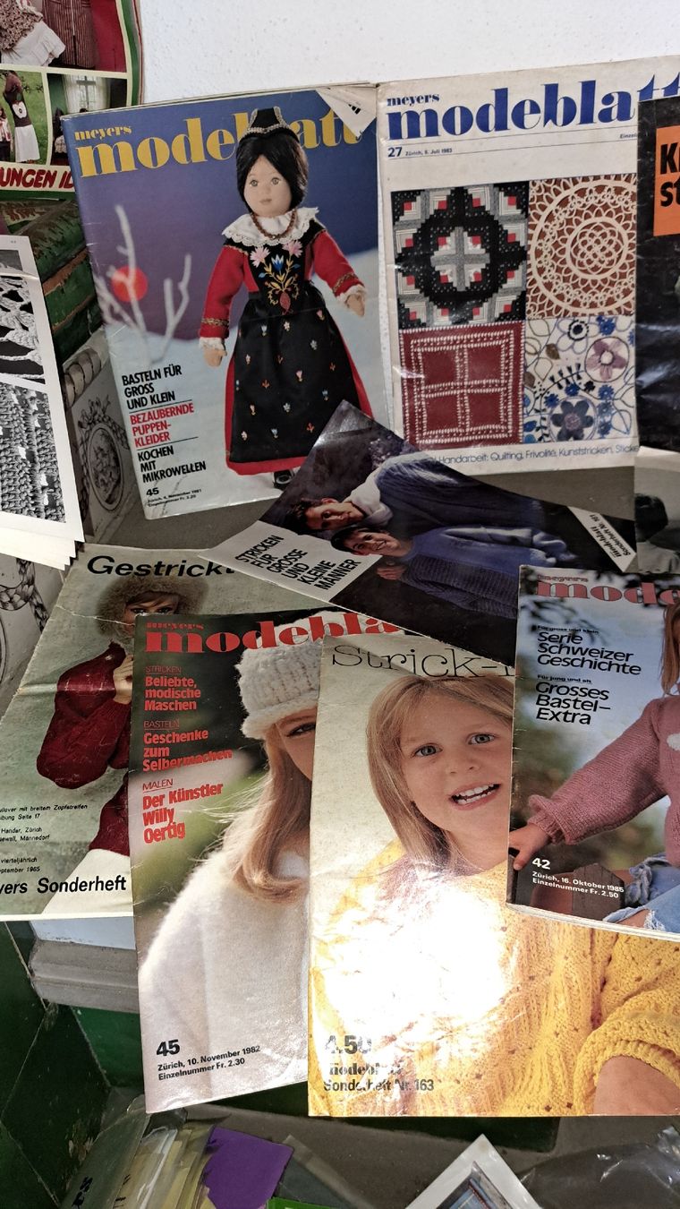 Riviste & Magazine: Ortelöa und Modeblätter Vintage  – Usato da Kölliken venduto da Upcycling-by-Mc-TAM 2