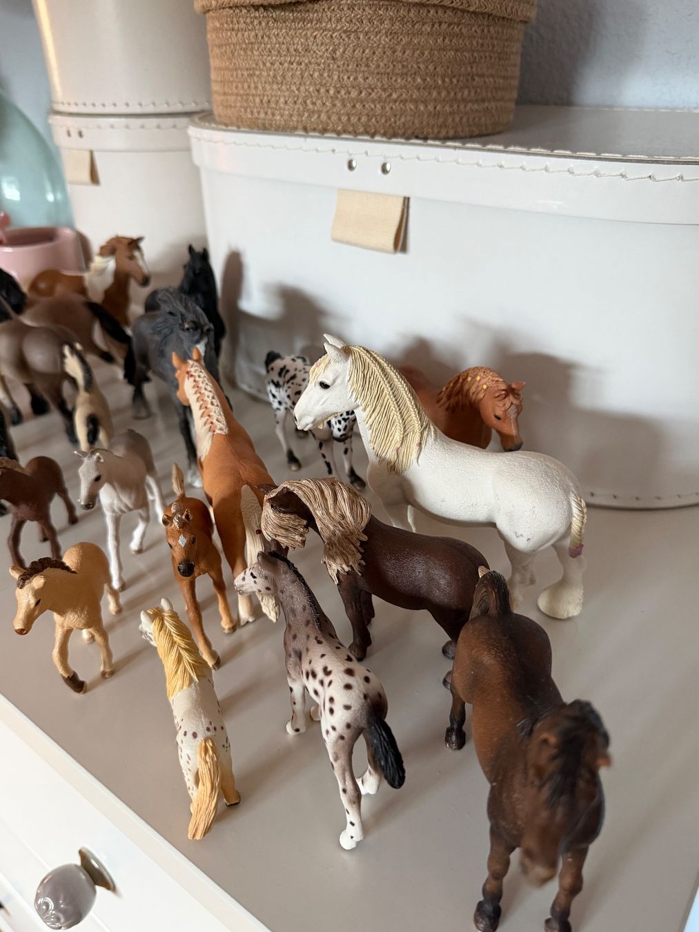 Schleich Spielzeuge: Schleich Pferde 24 Stück – Gebraucht aus Lohn SH von mathea 3