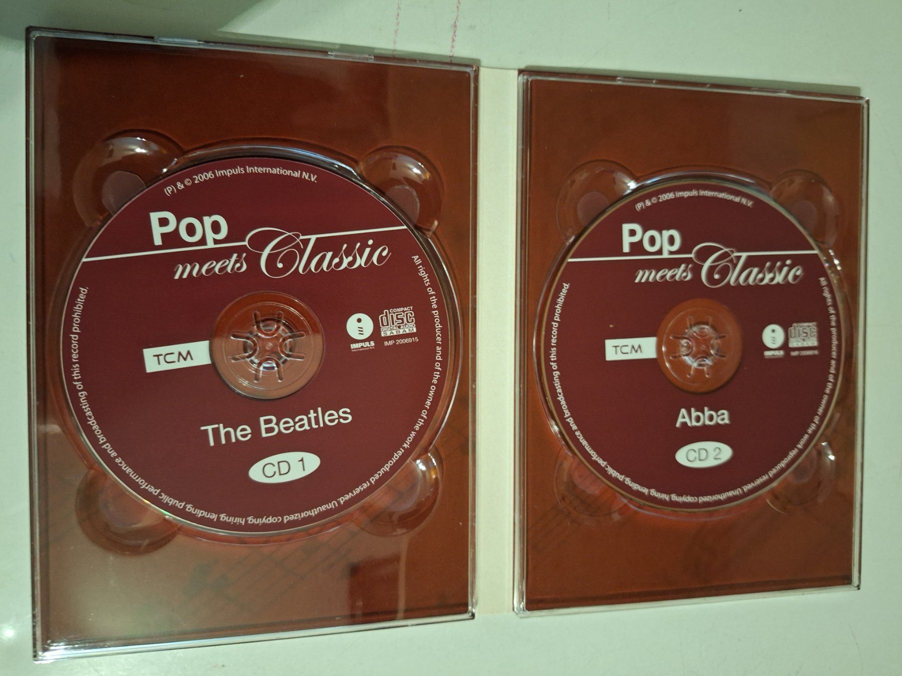 CD: CD In Kartonhülle 1 CD Beatles + 1 CD Abba – Nuovo (secondo la descrizione) da Altdorf UR venduto da aswe 1