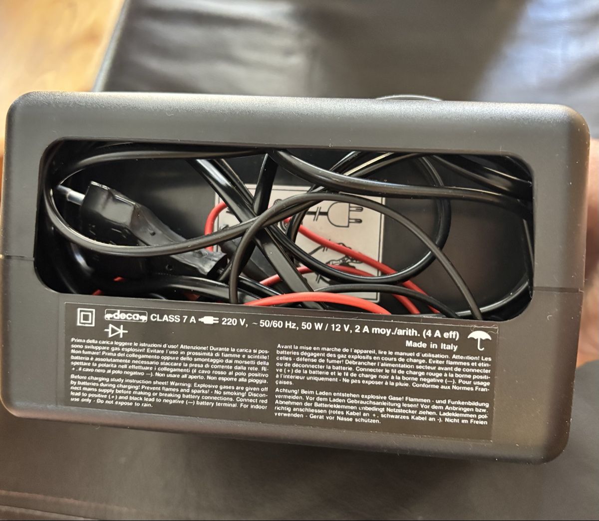 Ladegeräte: DECA CLASS 7A Batterieladegerät 12V 50W gebraucht – Gebraucht aus Zermatt von Tinasvoyage 8