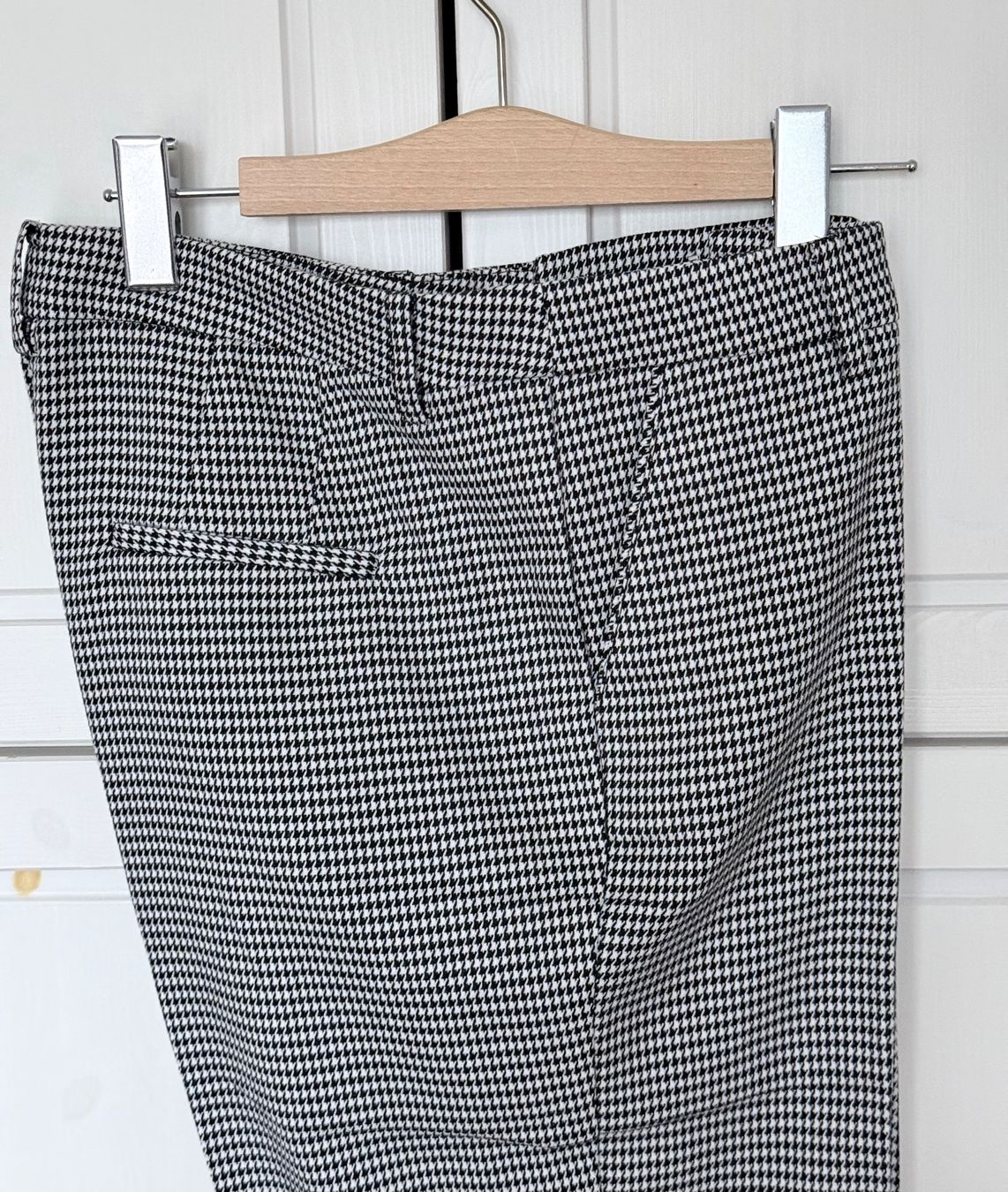 Mango Pantaloni: Mango B & W Checkered Trousers, T - 40, New! – Nuovo (secondo la descrizione) da Epalinges venduto da Lily2006 2