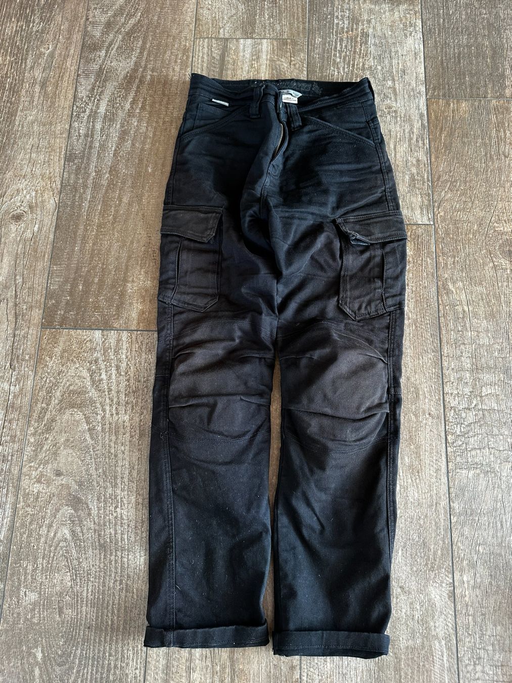 Jeans: Herren Cargo Hose schwarz Grösse M – Gebraucht aus Wil SG von Excalibur02