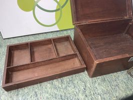 altes Schmuckkästchen aus Holz