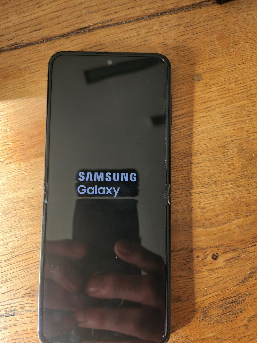 Samsung Telefoni cellulari / Smartphones: Samsung Flip 5  256 GB – Usato da Jegenstorf venduto da fin_s2wp 3