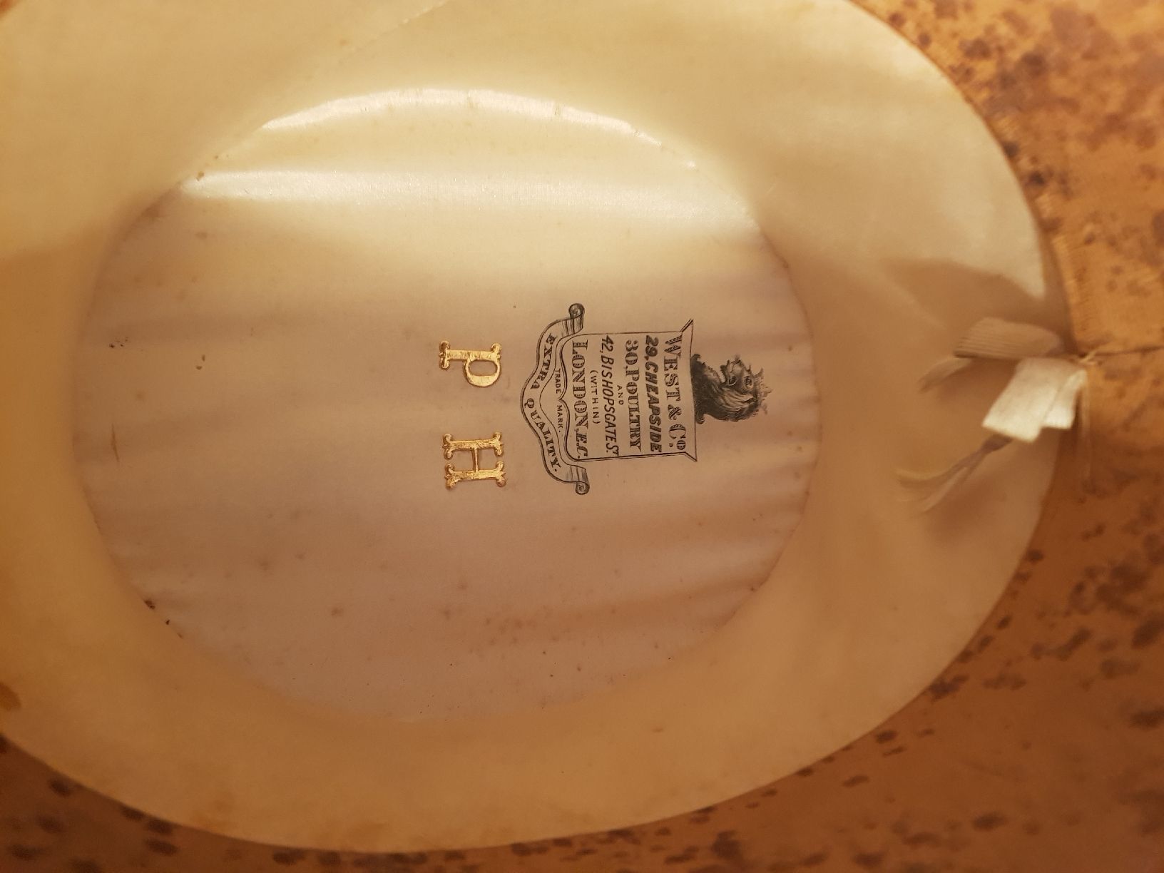 Copricapi, berretti & cappellini: Vintage Zylinder Hut Gr.55 – Usato da Mauensee venduto da Braut-kleid 5