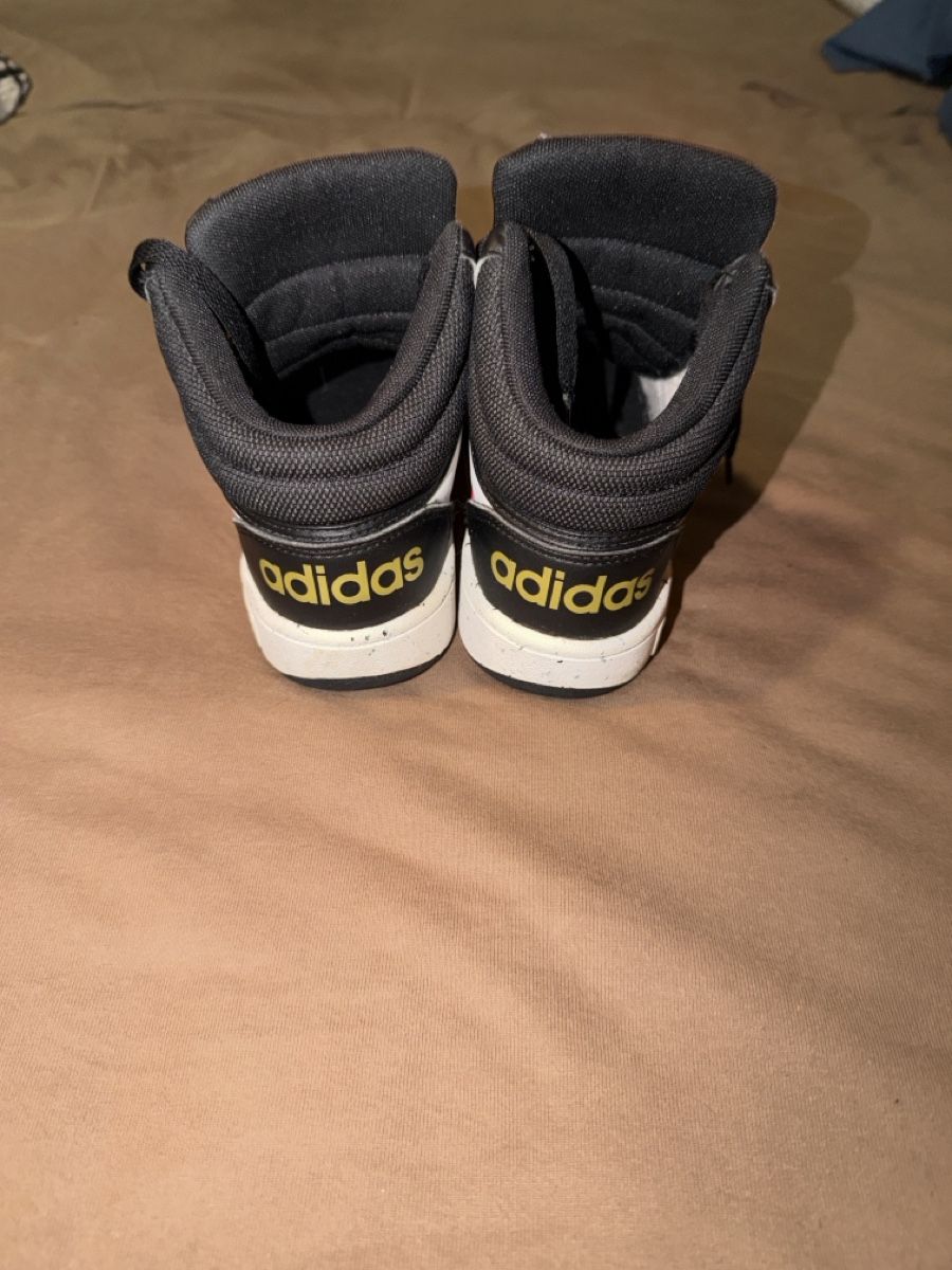 Adidas Scarpe per ragazzi: Adidas shoes – Usato da Sementina venduto da bru_vpp5 2