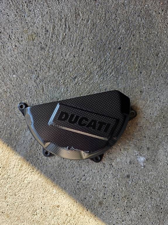 Alle Motorradersatzteile: Ducati Abdeckung Panigale 1199 899 aus Carbon  – Gebraucht aus Klingnau von Canep87