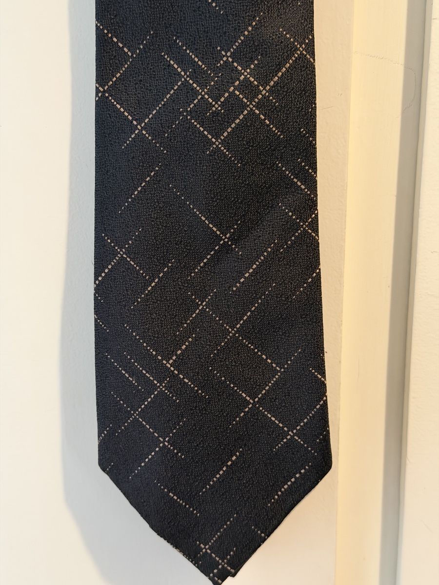 Saint Laurent Krawatten: Set di 2 cravatte Saint Laurent – Gebraucht aus Lugano von can_xdd8 4