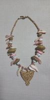 Collier antique imposant doré avec coquillages boho Hippie