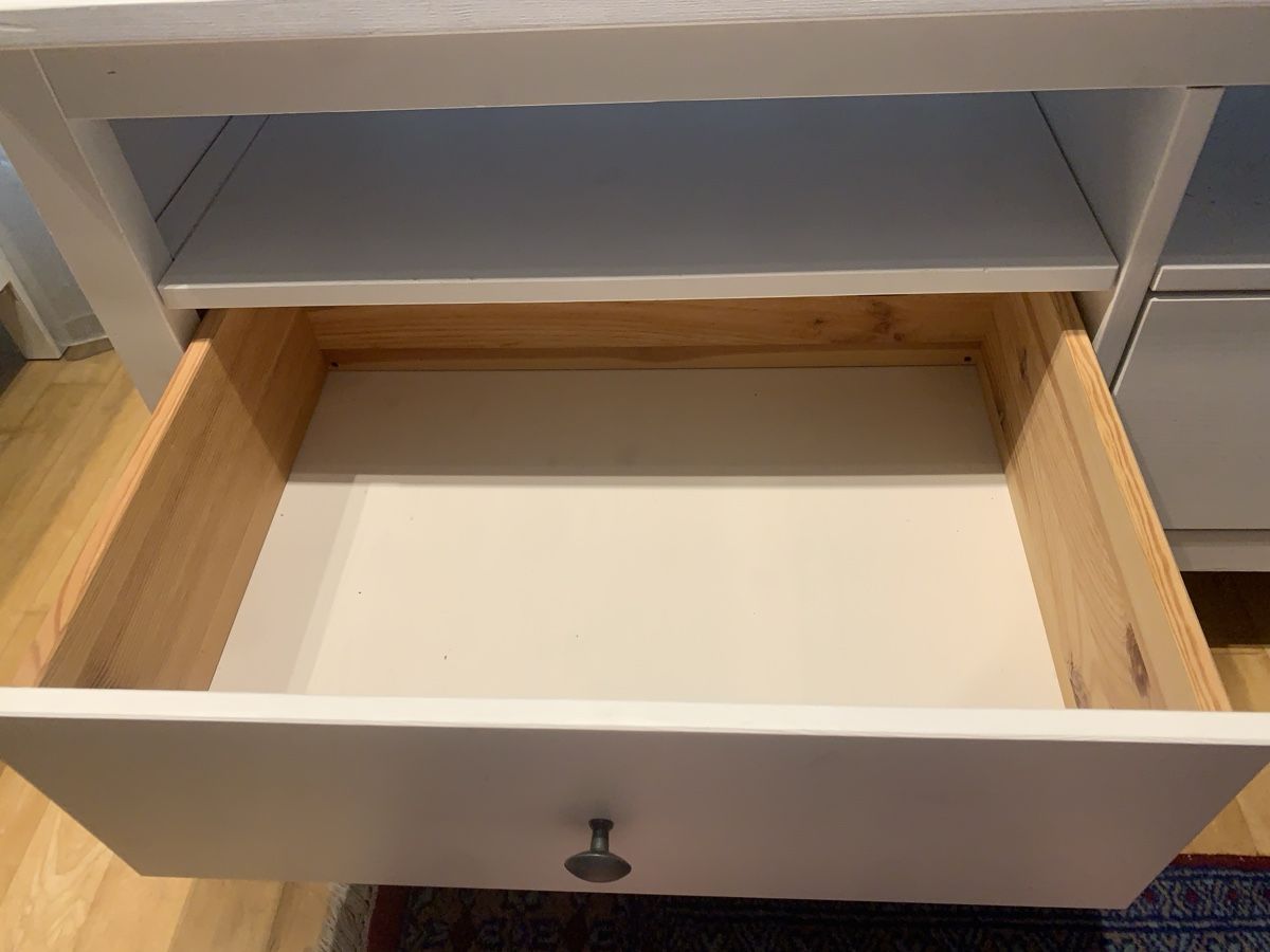 Ikea Cassettiere: Ikea Hemmnes Kommode – Difettoso da Chur venduto da lua_7j7m 1