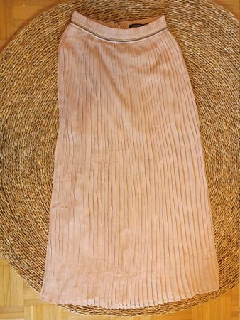 Doppellagiger rosa plissierter Rock von Massimo Dutti