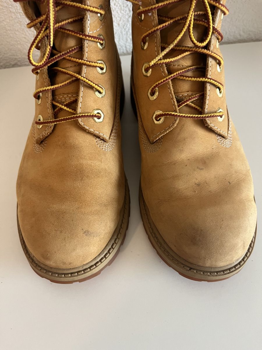 Timberland Chaussures femmes: Timberland Boots Grösse 35 – D'occasion à Frauenfeld par heyLani 2