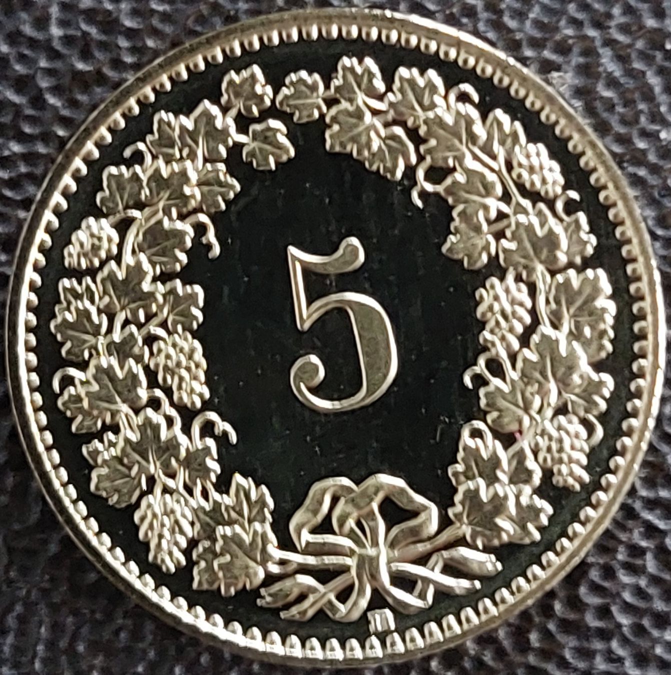 Tutti le monete: 5 Rappen 2018 stgl. / aus Münzsatz – Nuovo (secondo la descrizione) da Arch venduto da coinsandmore 1